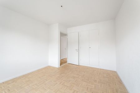 Newly renovated – Central – Modern – Your new home? - Photo 3