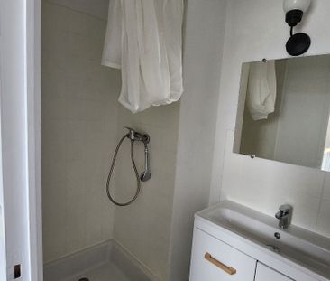 Location Appartement 2 pièces 27m² - Photo 4