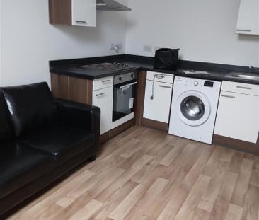 Studio to rent - Photo 4