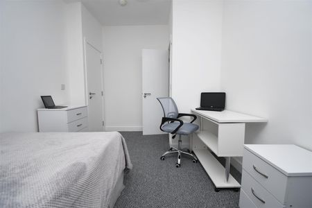 1 bed house share to rent in Queensberry Road, Burnley, BB11 - Photo 4
