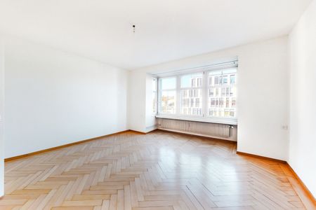 Great Art Nouveau apartment – ideal for a shared living space! - Photo 2