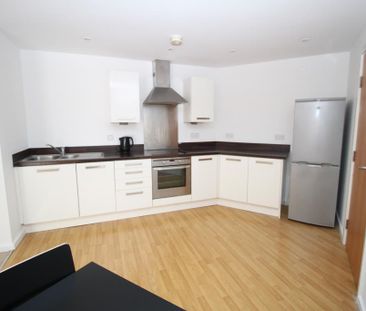 2 bedroom flat to rent - Photo 6