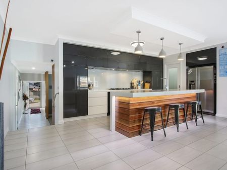 Modern Family Luxury in Sought-After Fairway Gardens - Photo 2