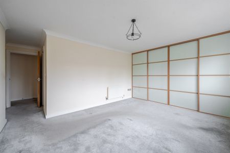 High Street, Berkhamsted - Photo 3