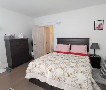 For Lease - 566 Glebeholme Boulevard Unit# 2nd, Toronto, Ontario - Photo 3