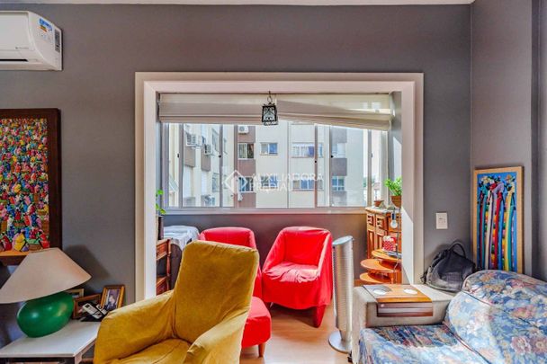 Apartamento com 2 quartos e 87m² para alugar em Menino Deus, Porto Alegre. - Photo 1