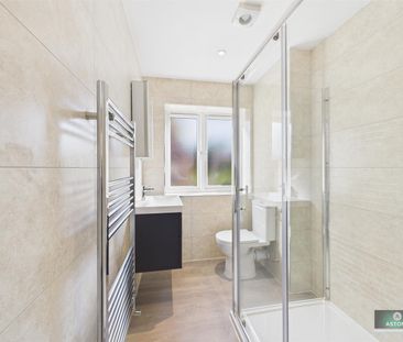 Old Hollow, Worth, Crawley - Photo 5