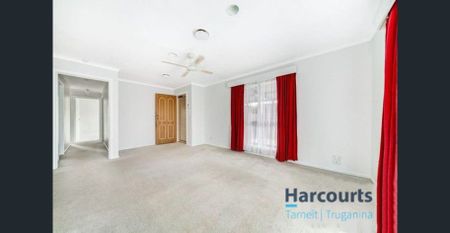 Prime location 3 bedroom home - Photo 5