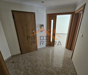 Apartamento T3 em Lisboa - Photo 2