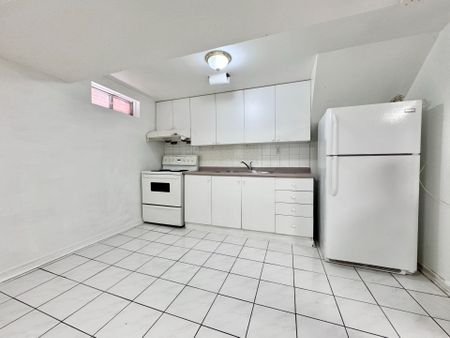 For Lease - 126 Wharton Square Unit# Lower, Toronto, Ontario - Photo 2