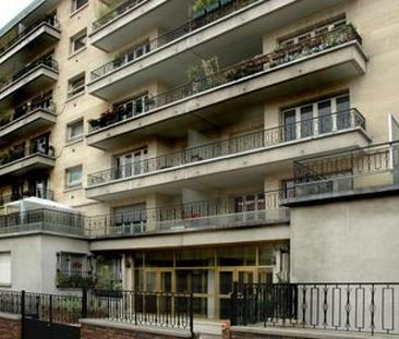 location Appartement T1 DE 27.15m² À PARIS - Photo 1