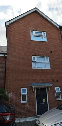 Lenz Close, Colchester, CO1 - Photo 1