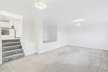 1 bedroom flat to rent - Photo 2