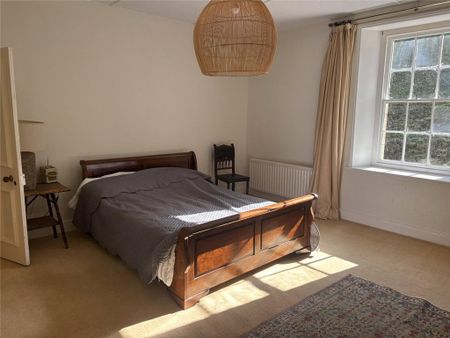 7 bedroom detached house to rent - Photo 4