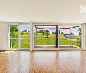 Exklusive 4.5-Zimmer-Wohnung mit Panoramablick in Zürich-Witikon – ... - Photo 1
