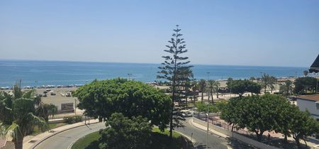 Alquiler de piso en Avenida de Colon - Photo 2