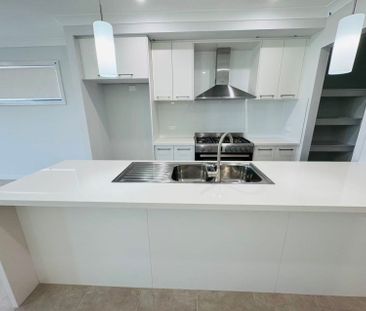 24 Fuzzweed Road, Leppington NSW 2179 - House For Rent | Domain - Photo 6