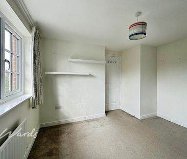 4 bedroom semi-detached house to rent - Photo 2