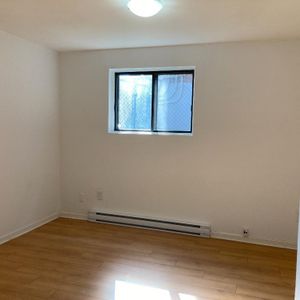 3 1/2 A Louer - Photo 2