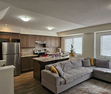 For Lease - 22 Fusilier Drive, Toronto, Ontario - Photo 6