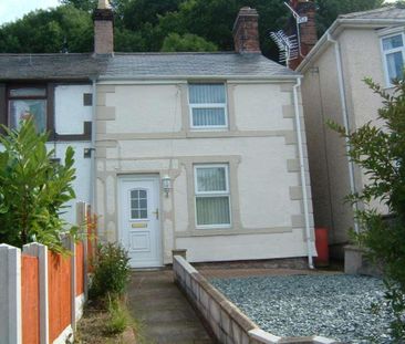 2 bedroom end of terrace house to rent - Photo 2