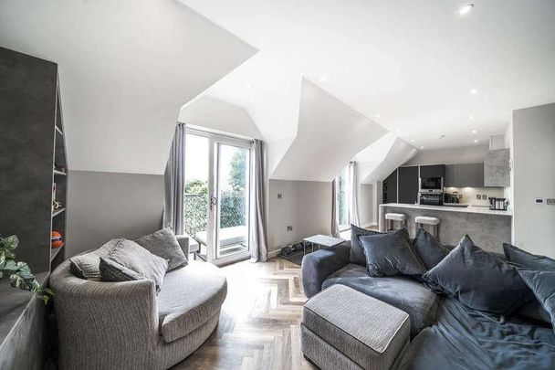 Parkgate House, CR6 - Photo 1