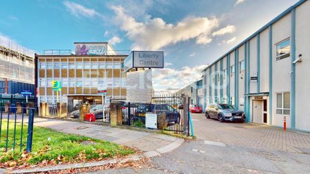 1 bedroom apartment to rent - Photo 2