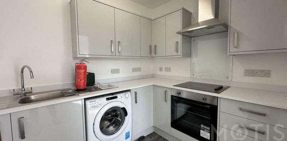 Cheriton Road, Folkestone, CT20 - Photo 2