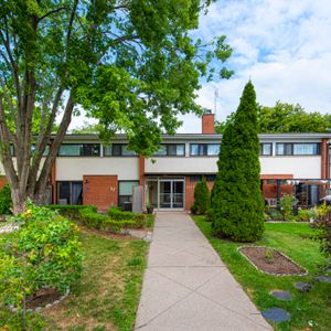 2055 - 2057 Barsuda Drive - Photo 3