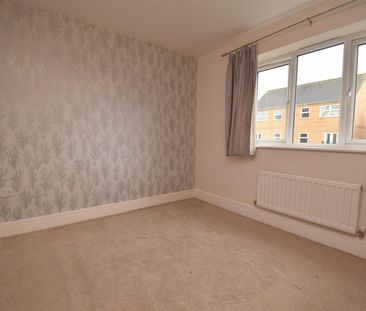 Springfield Drive, Lofthouse, Wakefield - Photo 3