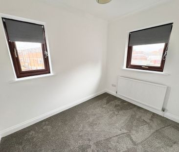 Mumby Road, Gosport, Hampshire, PO12 - Photo 1