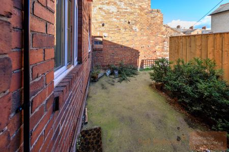 Addycombe Terrace, Newcastle Upon Tyne - Photo 2