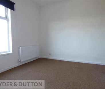 2 bedroom end of terrace house to rent - Photo 6