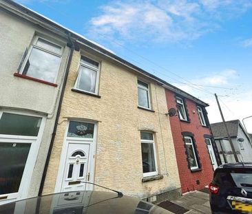 Cliff Terrace, Treforest, Pontypridd, CF37 - Photo 6