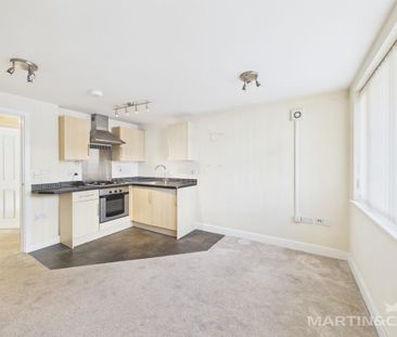 1 bedroom ground floor flat to rent - Photo 2