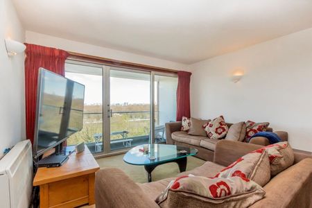 Queens Ride, SW13, London - Photo 2