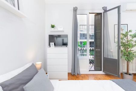 Carrer de Balmes, Barcelona, Catalonia 08008 - Foto 5