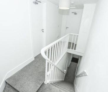 5 bedroom terraced house to rent - Photo 1