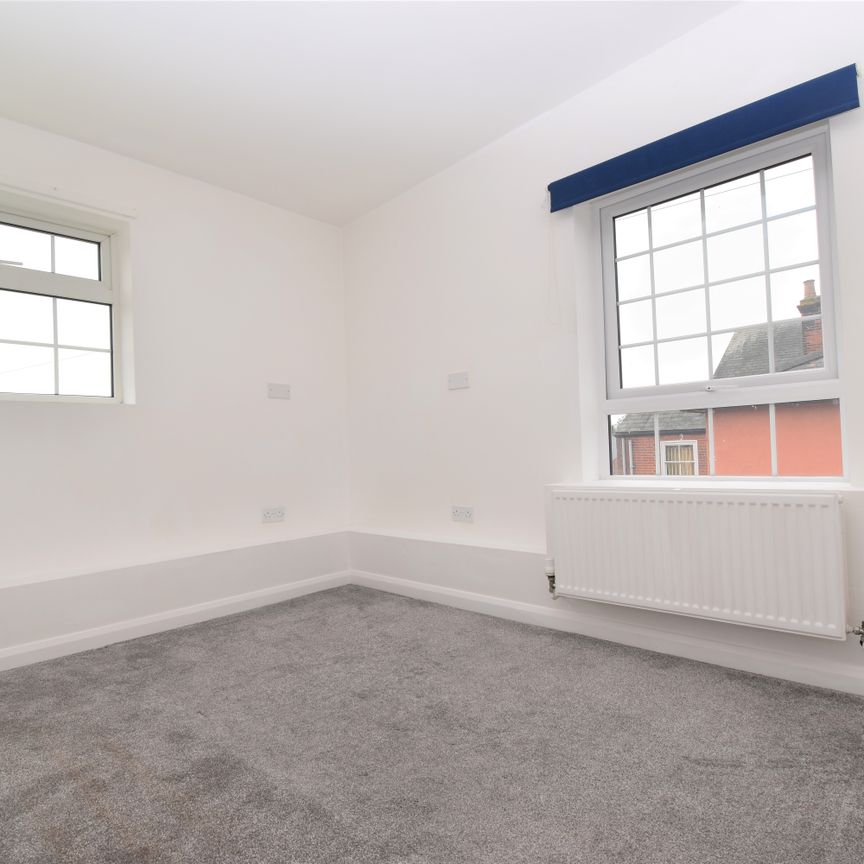 New Street, Brightlingsea, Colchester, CO7 0BZ - Photo 1