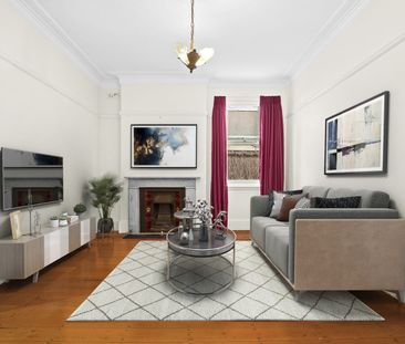 Gracious Semi with Unique Features and Inground Pool - Photo 2