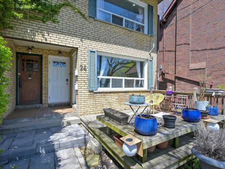 For Lease - 24 Kewbeach Avenue Unit# First Floor & Basement, Toronto, Ontario - Photo 2