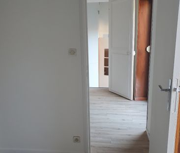 Location Appartement 2 pièces 56m² ST OMER 62500 - Photo 6