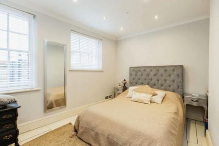 3 bedroom terraced house to rent - Photo 5