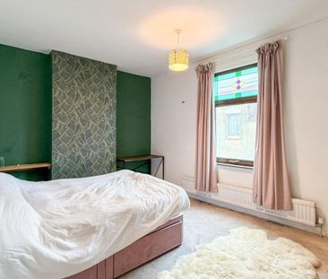 2 bedroom House To Let - Photo 3