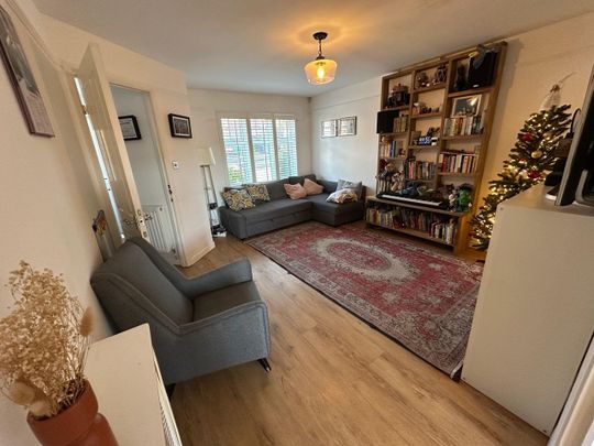 3 Bed Semi-Detached House, Telary Close, L5 - Photo 1