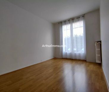 Location Appartement 2 pièces 42 m2 à Saint-Maur-des-Fossés - Photo 2