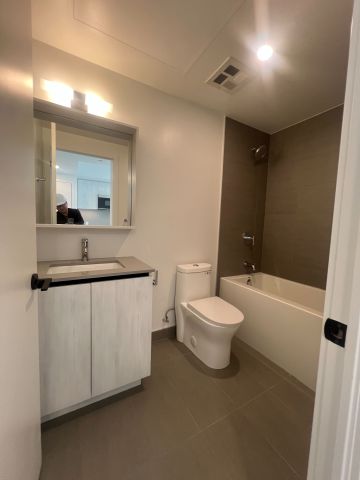 For Lease - 35 Parliament Street Unit# 723, Toronto, Ontario - Photo 5