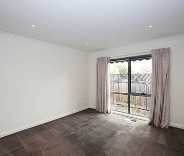 3/14 Avon Street, Bulleen - Photo 3