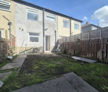 Newstead Grove, Halifax - Photo 3