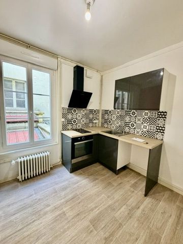 Location Appartement 1 pièce 20m² TROYES 10000 - Photo 3